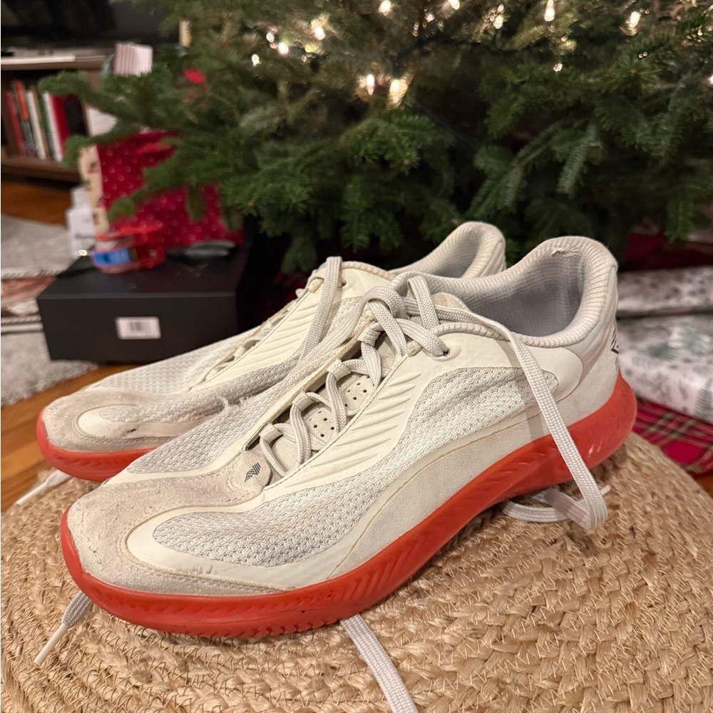 R.A.D One V1 size 10